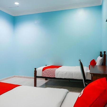 Oyo 44094 Bangi Lanai Hotel מראה חיצוני תמונה