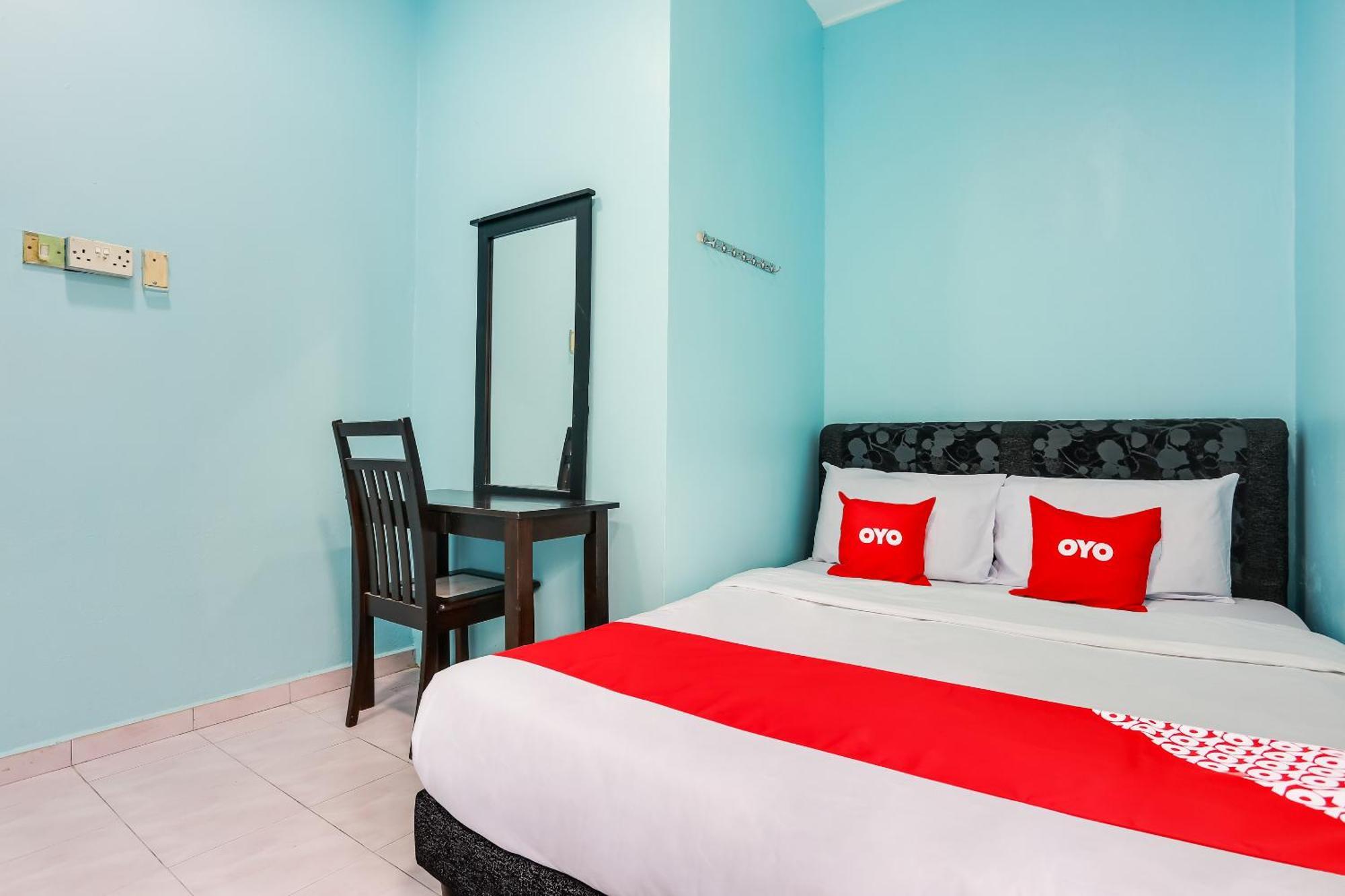 Oyo 44094 Bangi Lanai Hotel מראה חיצוני תמונה