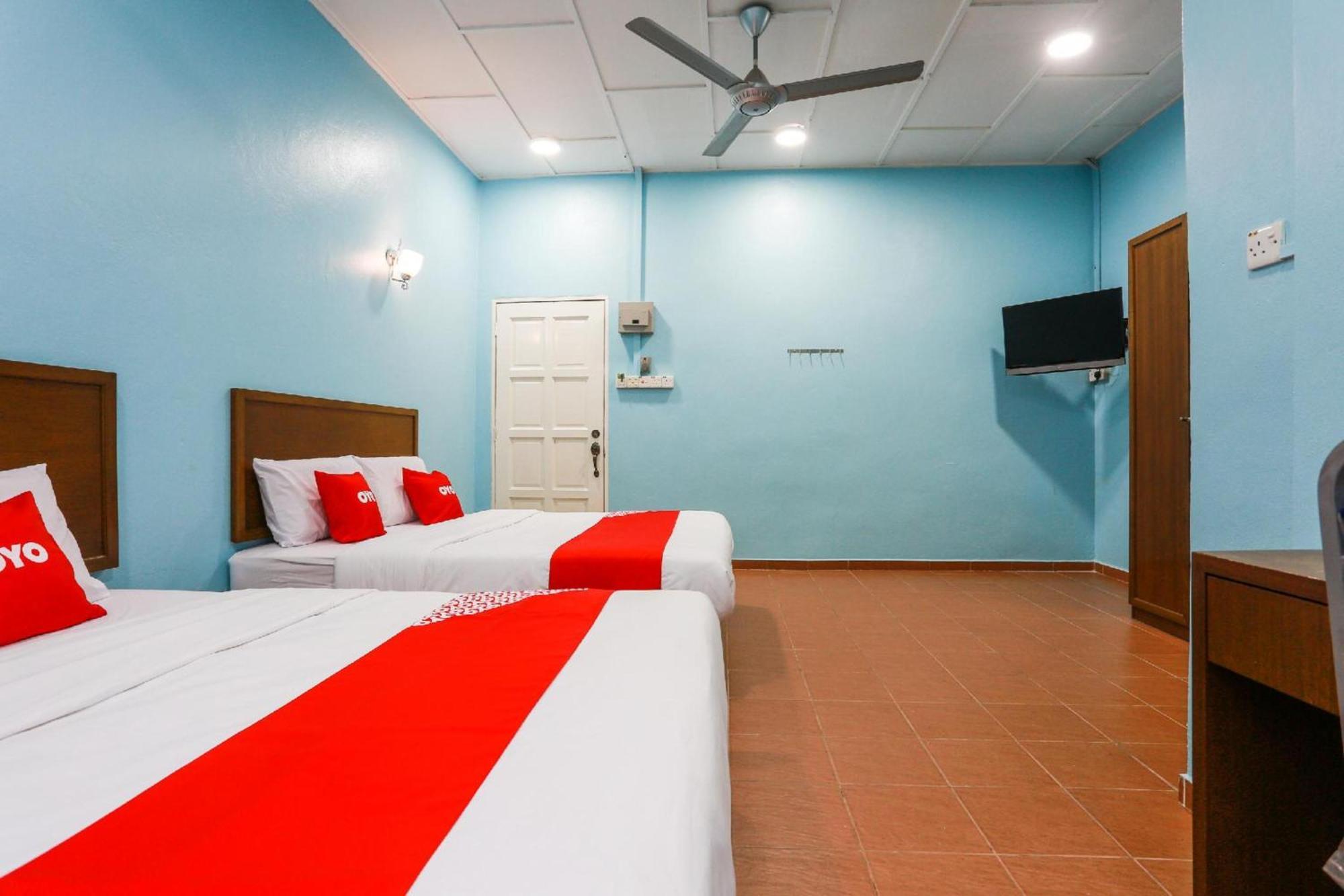 Oyo 44094 Bangi Lanai Hotel מראה חיצוני תמונה