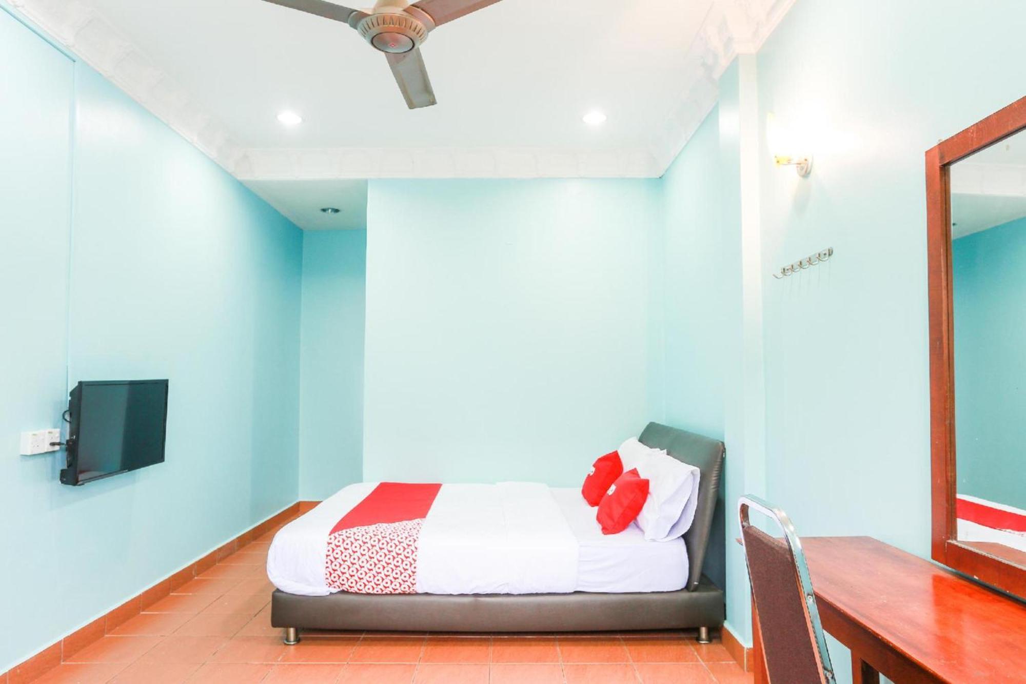 Oyo 44094 Bangi Lanai Hotel מראה חיצוני תמונה