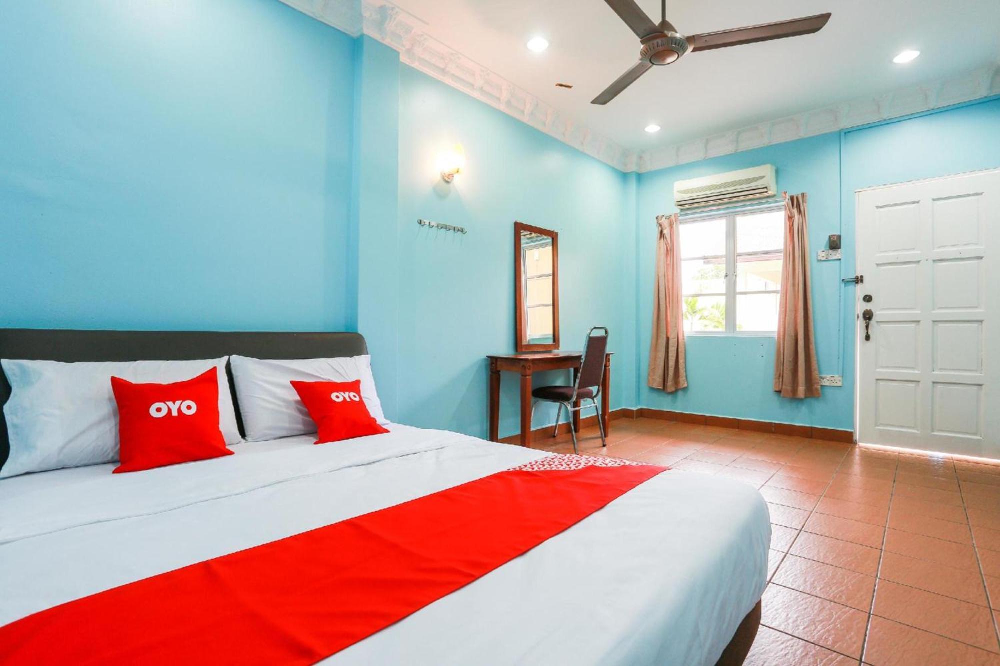 Oyo 44094 Bangi Lanai Hotel מראה חיצוני תמונה
