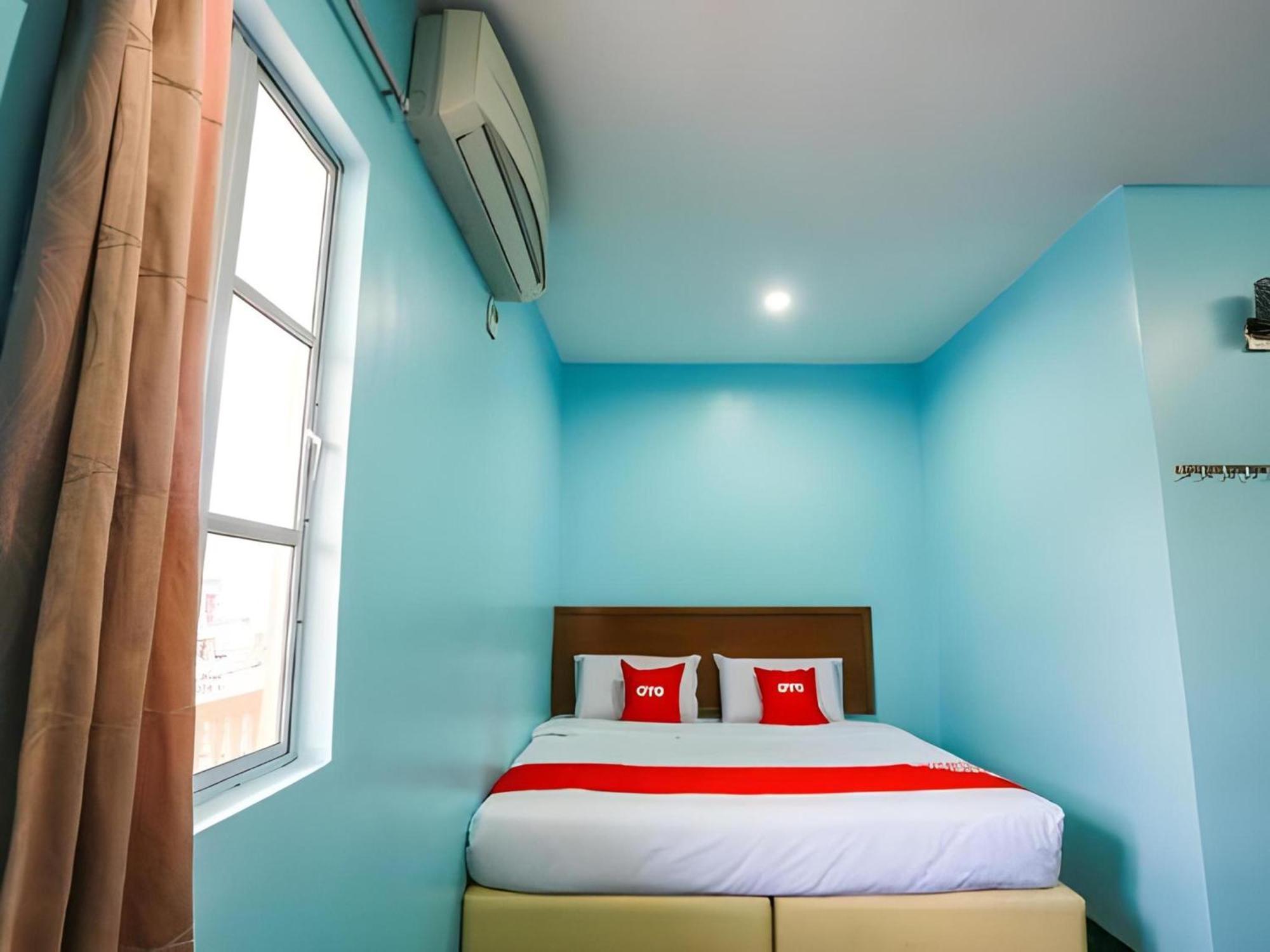 Oyo 44094 Bangi Lanai Hotel מראה חיצוני תמונה