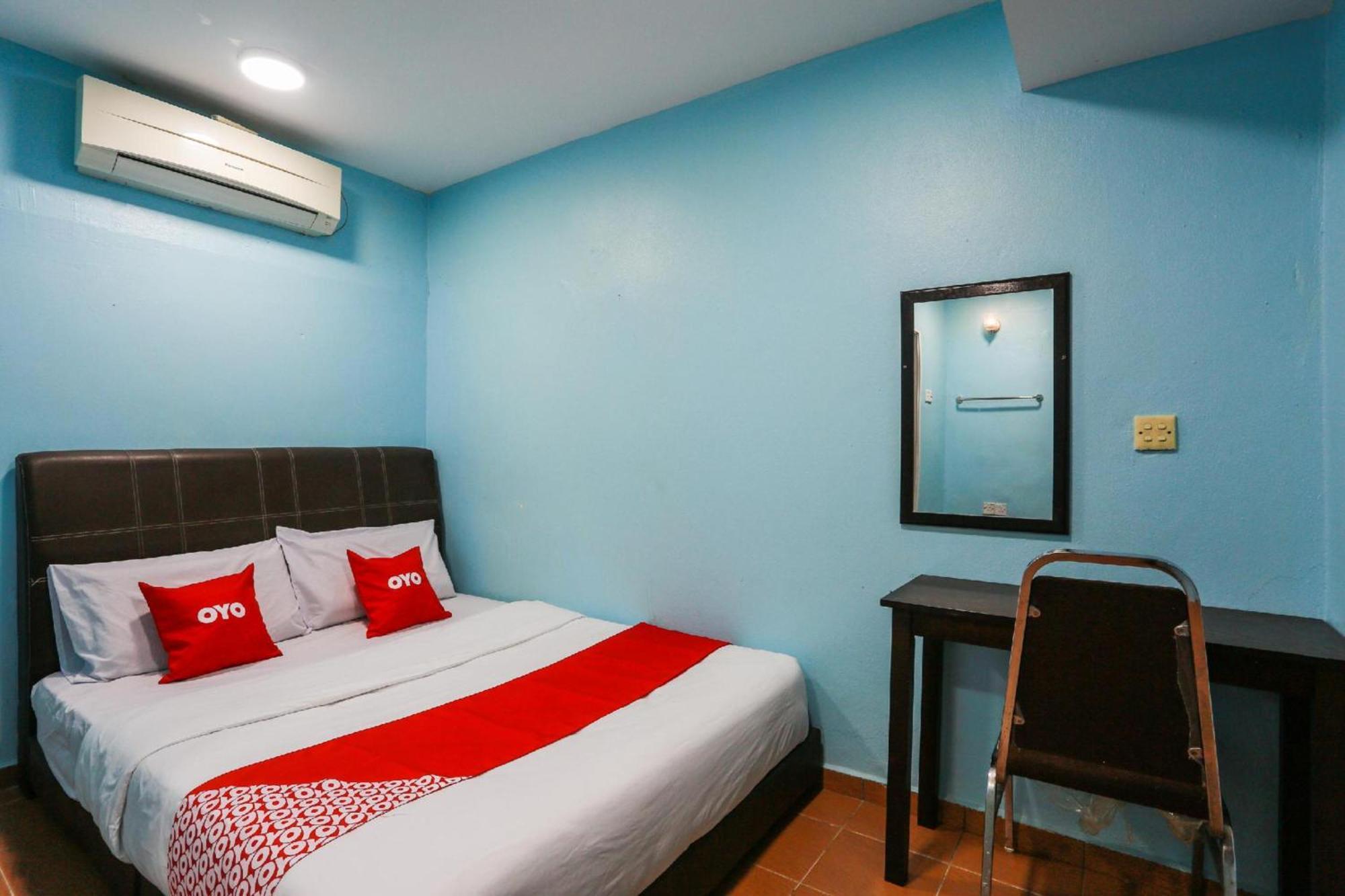 Oyo 44094 Bangi Lanai Hotel מראה חיצוני תמונה