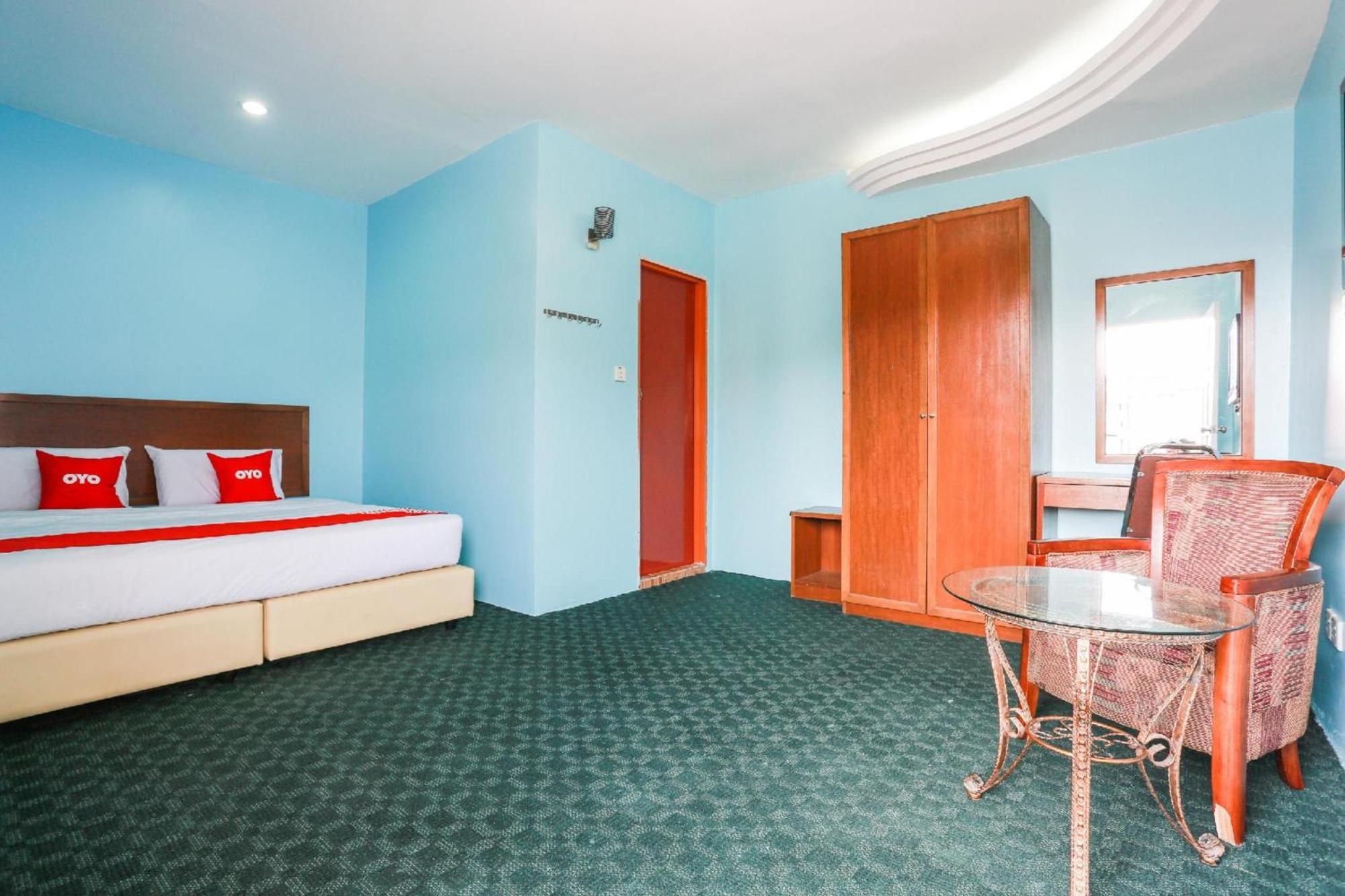 Oyo 44094 Bangi Lanai Hotel מראה חיצוני תמונה
